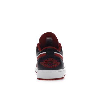 Air Jordan 1 Low Bulls