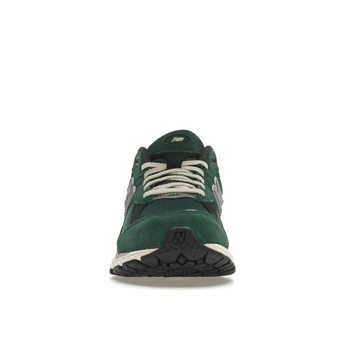 New Balance 2002R Nightwatch Green