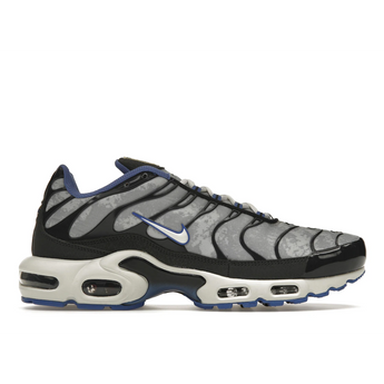 Nike Air Max Plus Social F.C.