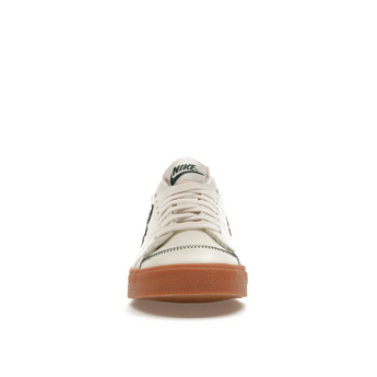 Nike Blazer Low 77 Jumbo WNTR Sail Pro Green Gum