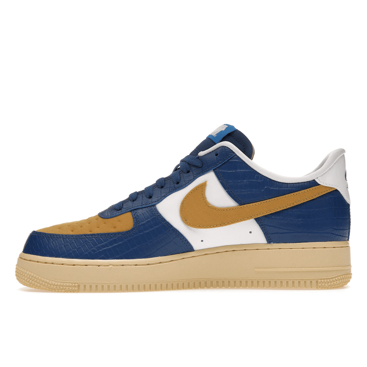 Air Force 1 X Undefeated 5 On It Dunks vs AF1 - Sneakerzone