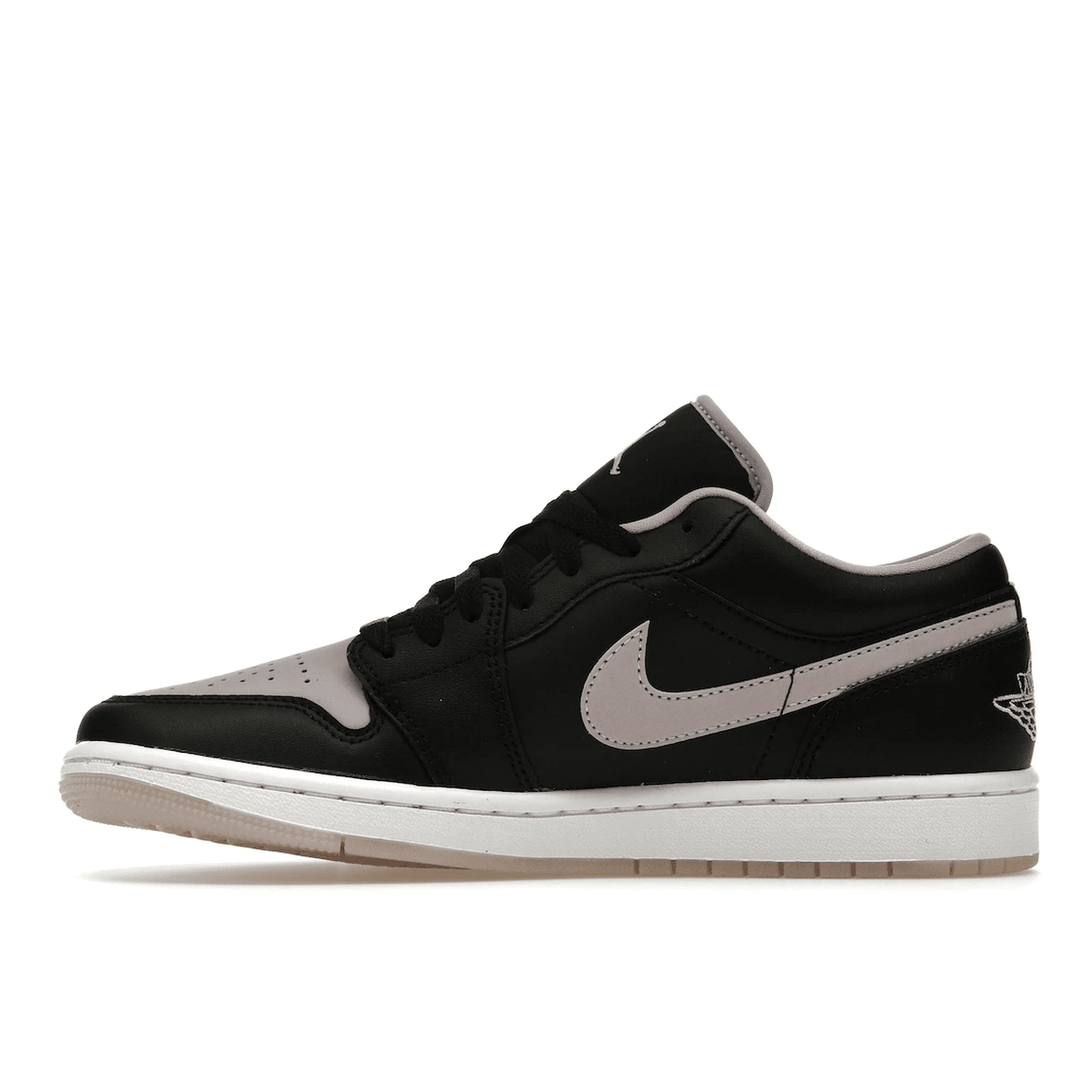 Air Jordan 1 Low SE Black Iced Lilac - Sneakerzone