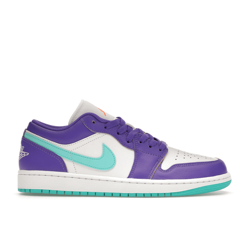 Air Jordan 1 Low SE Psychic Purple Hyper Jade product image