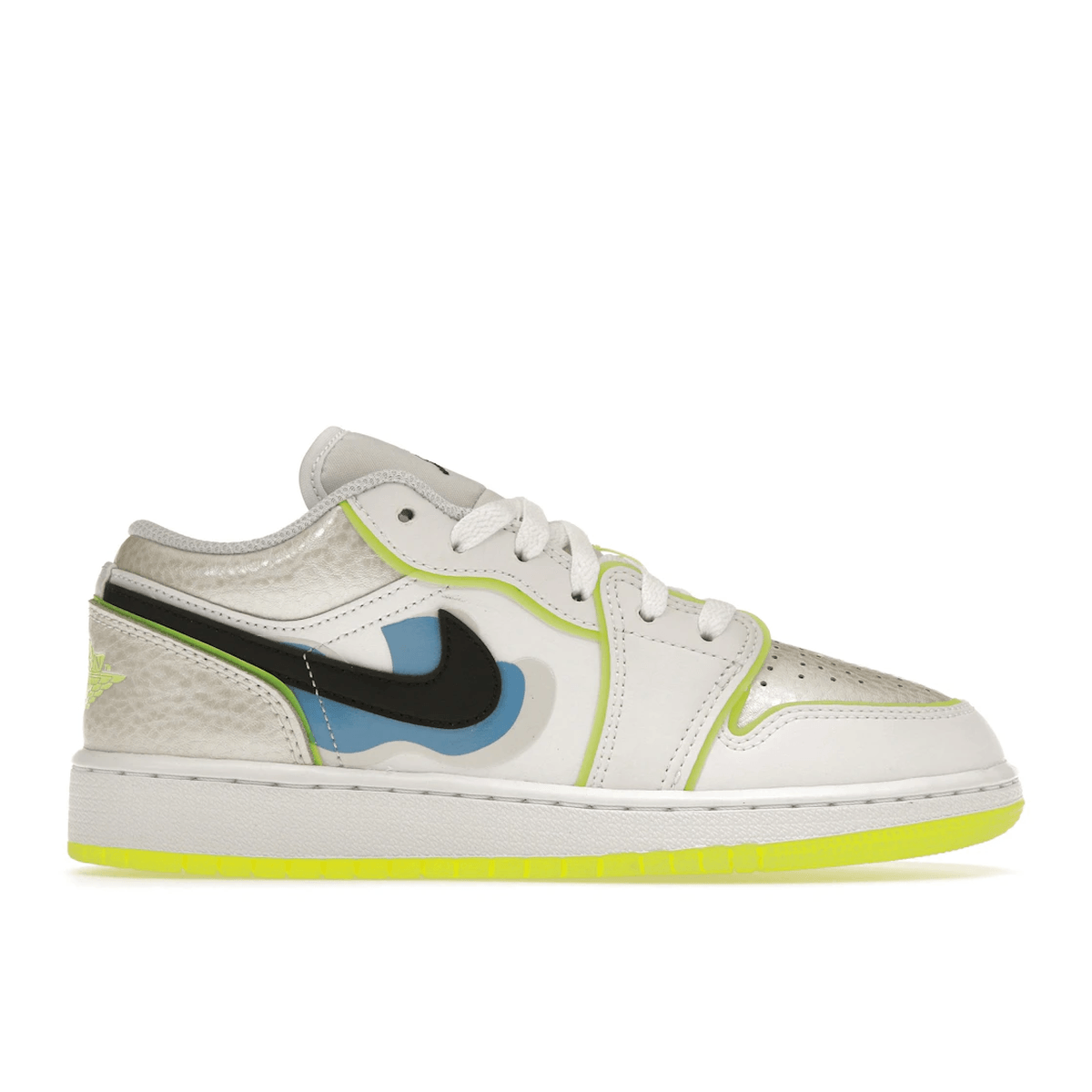 Air Jordan 1 Low SE Warped Swoosh - Sneakerzone