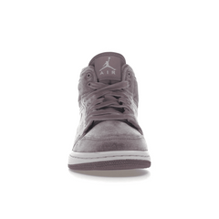 Air Jordan 1 Mid SE Purple Velvet - Sneakerzone