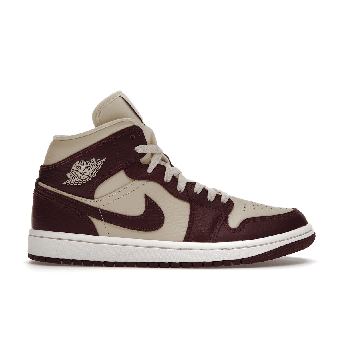 Air Jordan 1 Mid SE Split Beach Cherrywood Red - Sneakerzone