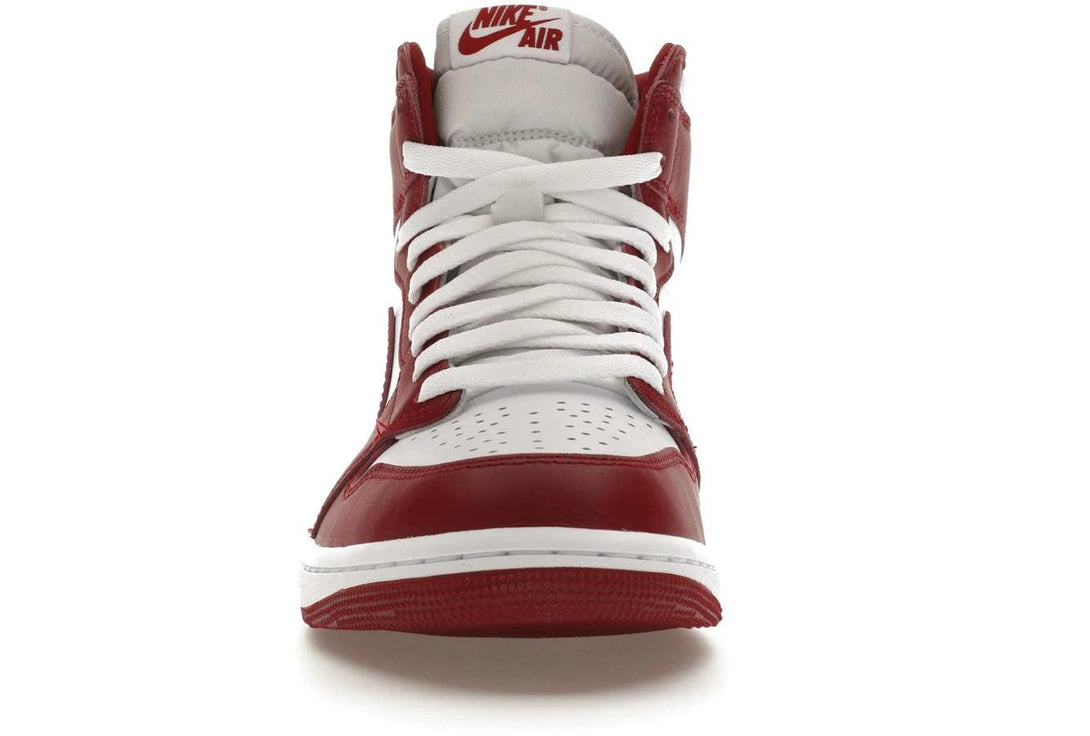 Air Jordan 1 Retro High OG Team Red - Sneakerzone