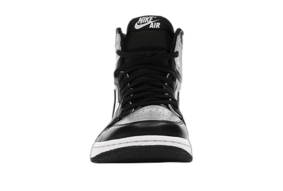Air Jordan 1 Retro High Silver Toe secondary image