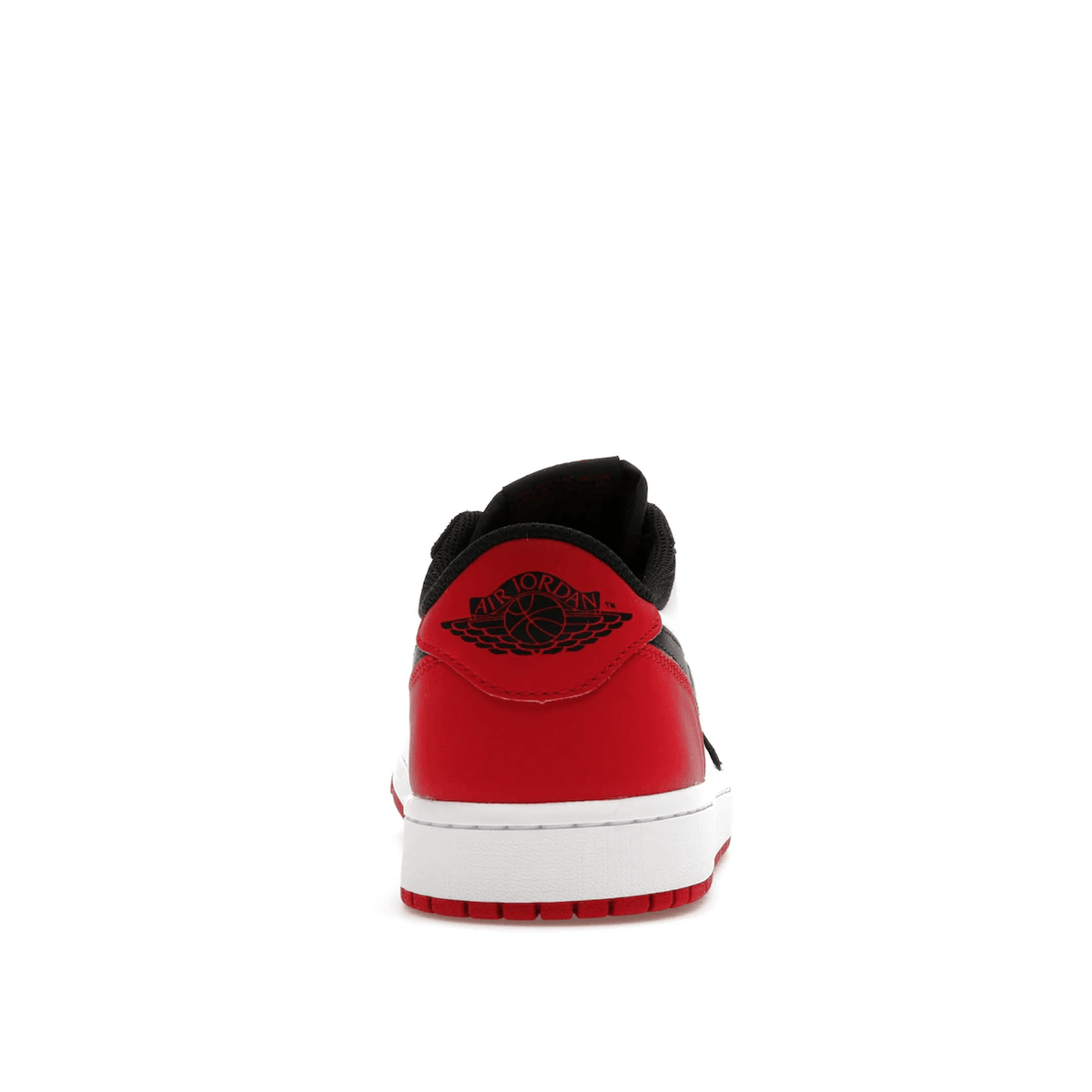 Air Jordan 1 Retro Low OG Black Toe - Sneakerzone