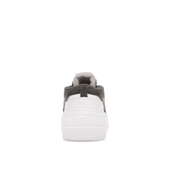 Blazer Low X Sacai Iron Grey - Sneakerzone