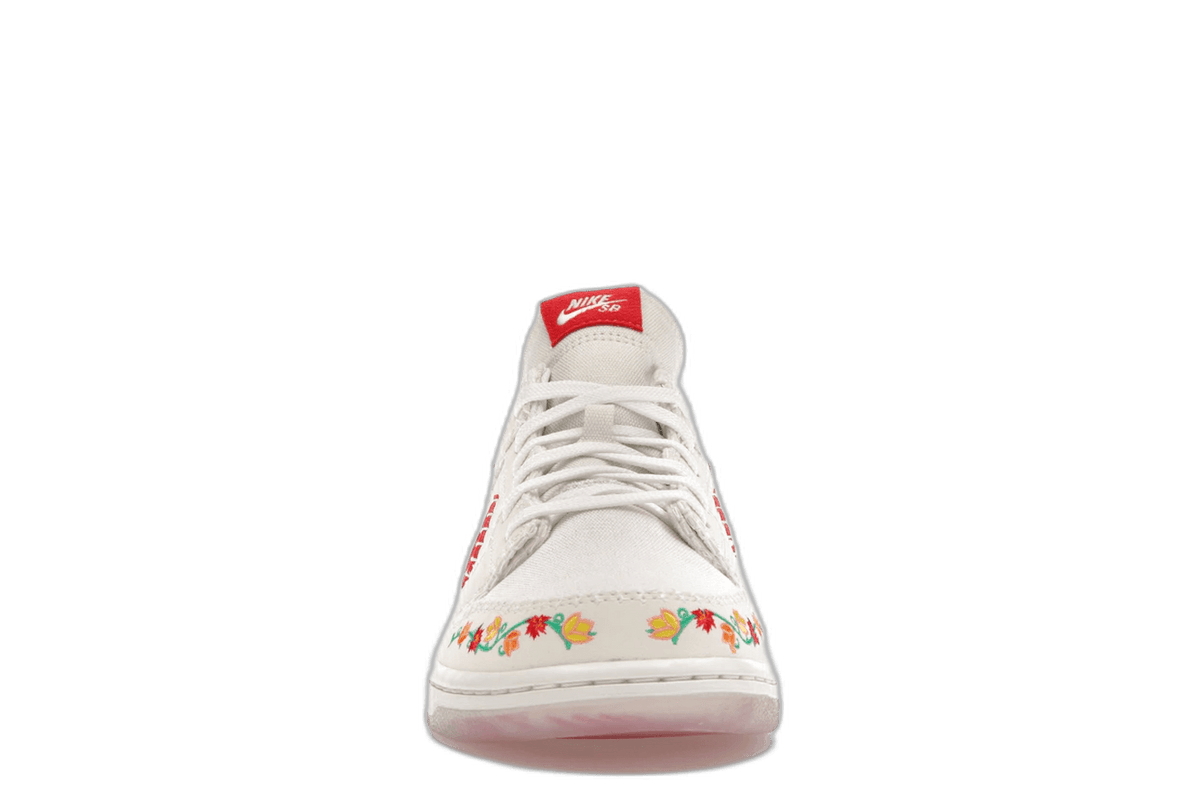 Dunk Low SB Decon N7 Opti Yellow University Red secondary image