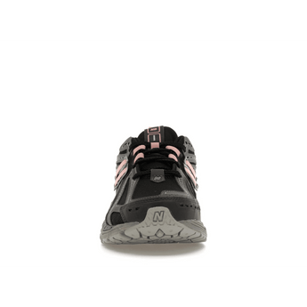 New Balance 1906R Black Pink Moon - Sneakerzone
