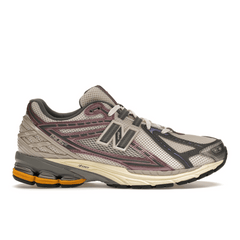 New Balance 1906R Licorice - Sneakerzone