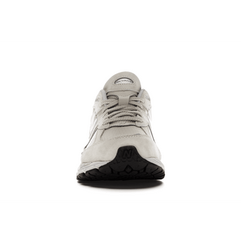 New Balance 2002R Bone Light Aluminum - Sneakerzone