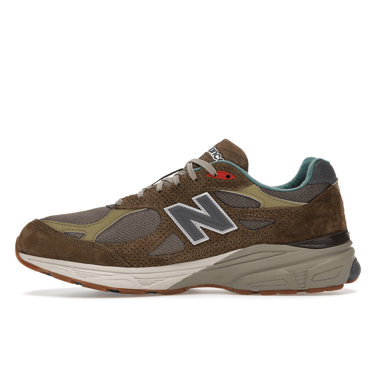 New Balance 990v3 MiUSA Bodega Here To Stay - Sneakerzone