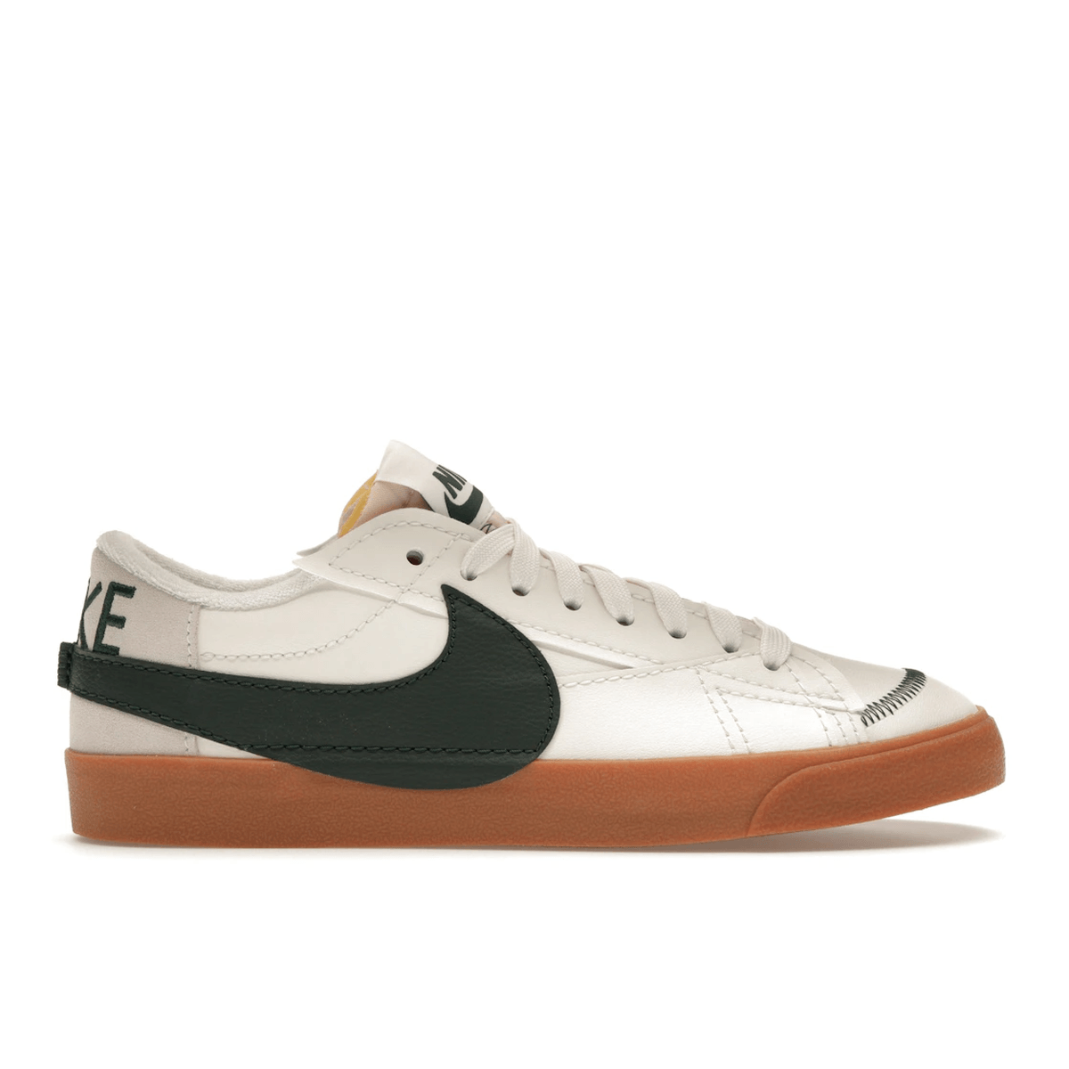 Nike Blazer Low 77 Jumbo WNTR Sail Pro Green Gum - Sneakerzone