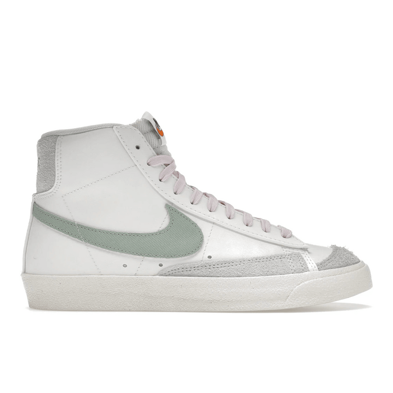 Nike Blazer Mid 77 Premium Certified Fresh product image