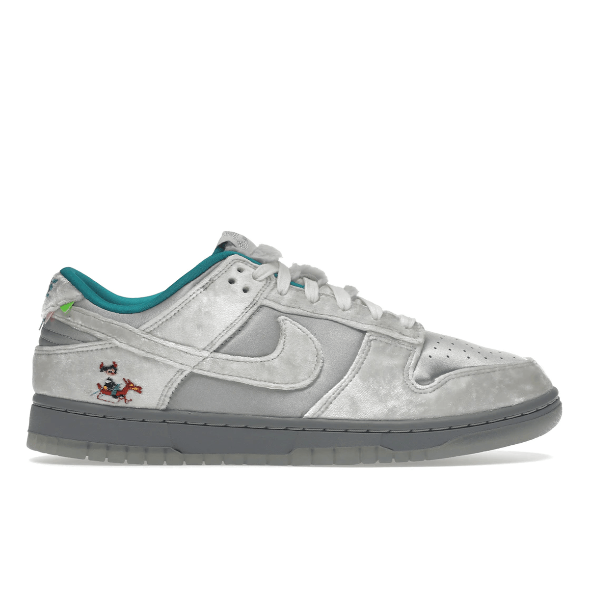 Nike Dunk Low Ice - Sneakerzone