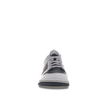 Nike Dunk Low SE Copper Swoosh - Sneakerzone