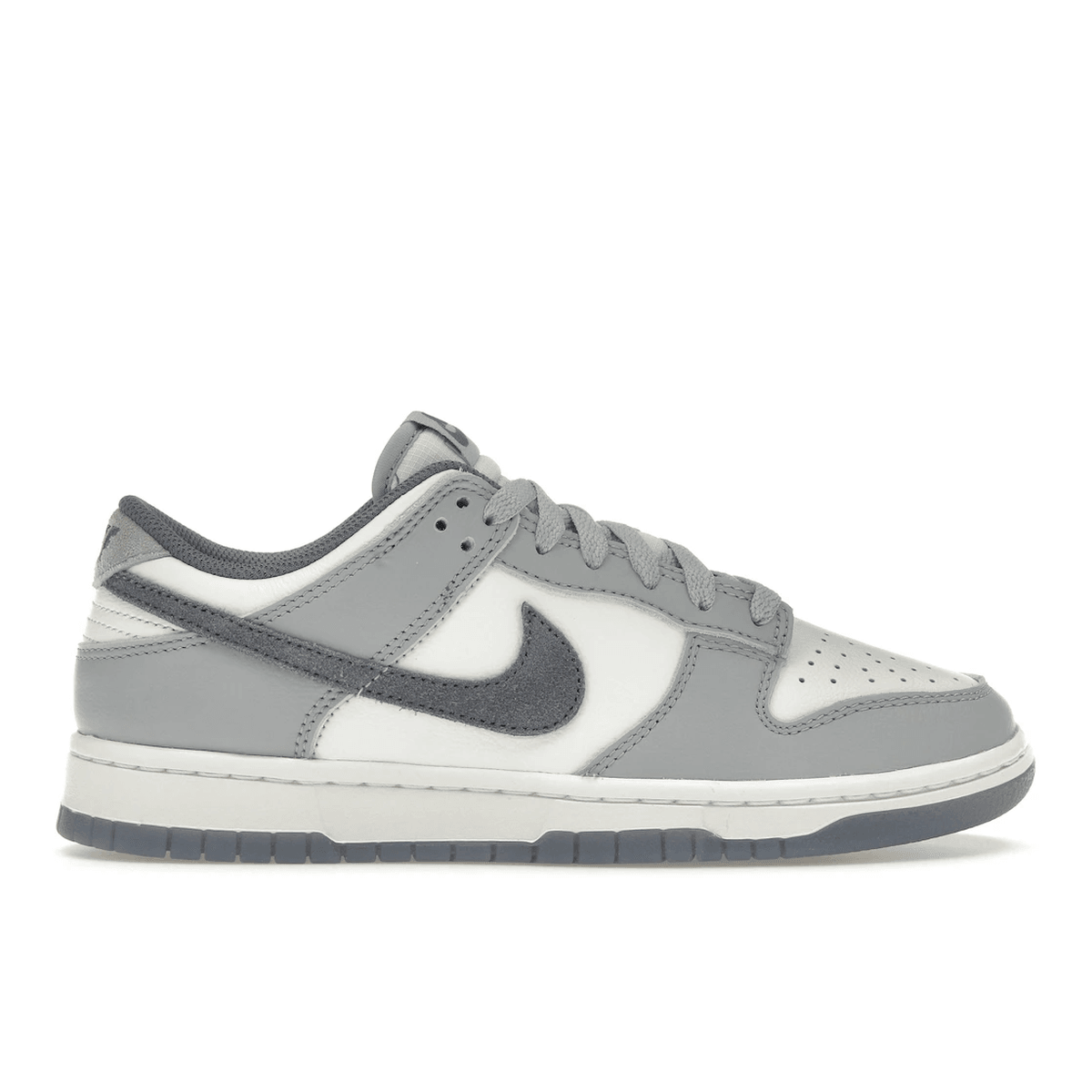 Nike Dunk Low SE Light Carbon - Sneakerzone