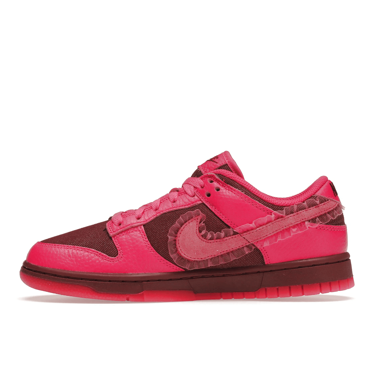 Nike Dunk Low Valentine's Day - Sneakerzone