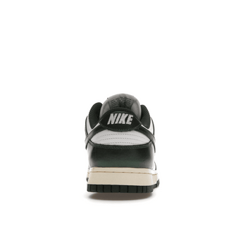Nike Dunk Low Vintage Green - Sneakerzone