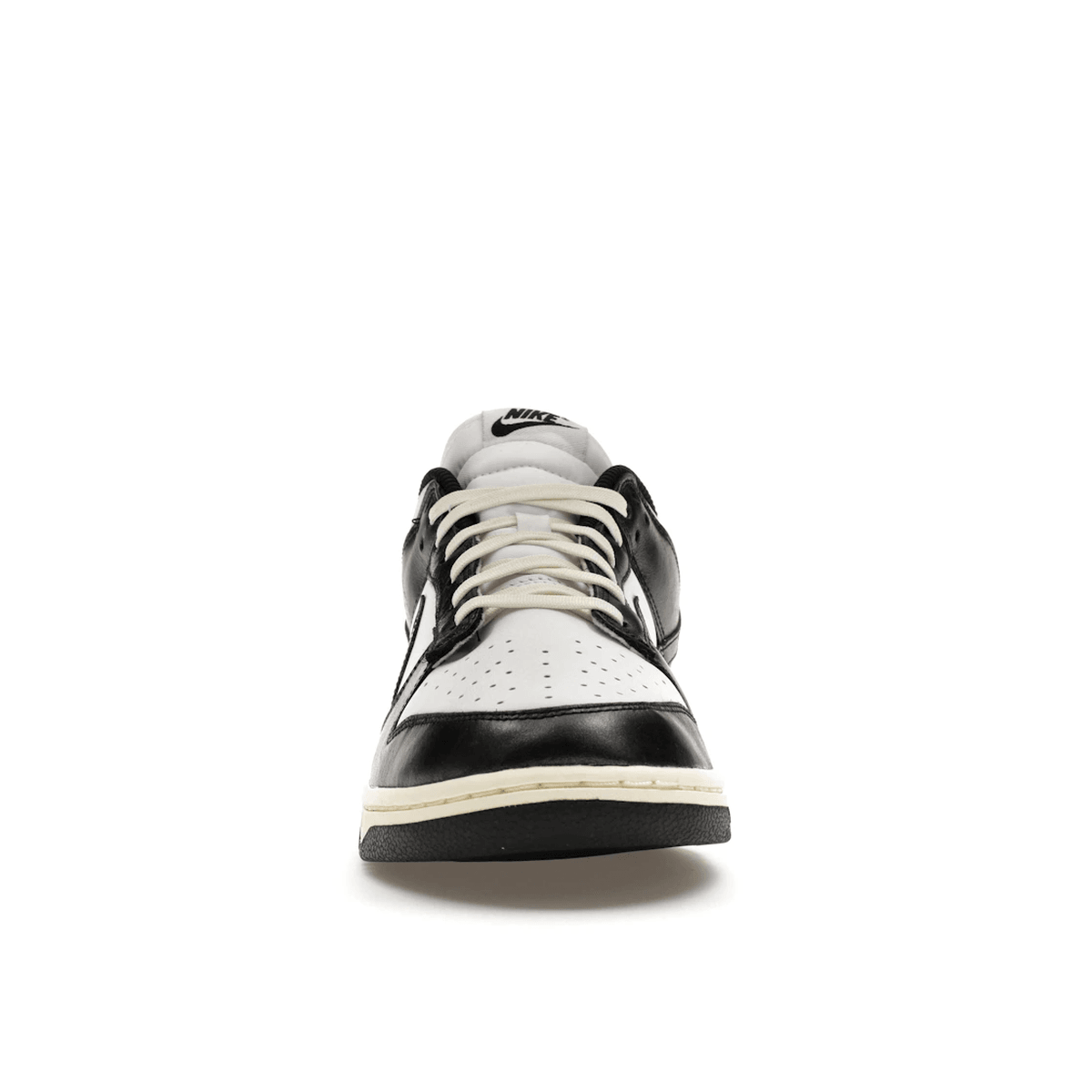 Nike Dunk Low Vintage Panda - Sneakerzone