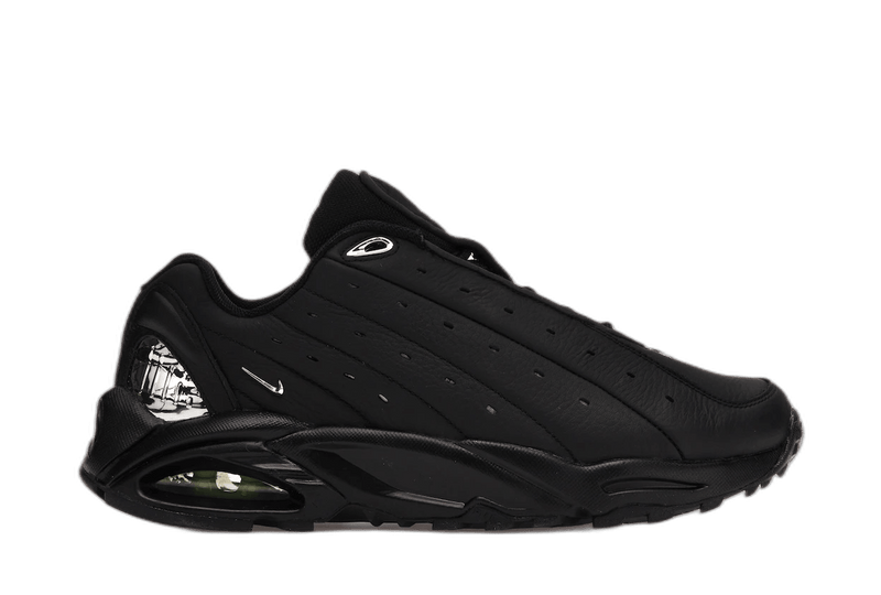 Nike Hot Step Air Terra Drake NOCTA Triple Black product image