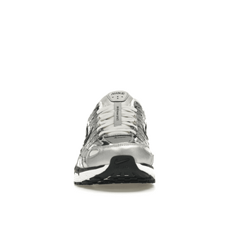 Nike P-6000 Metallic Silver - Sneakerzone