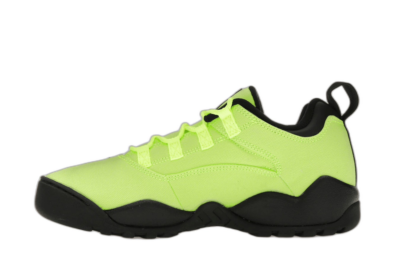 Nike SB Darwin Low Supreme Volt - Sneakerzone