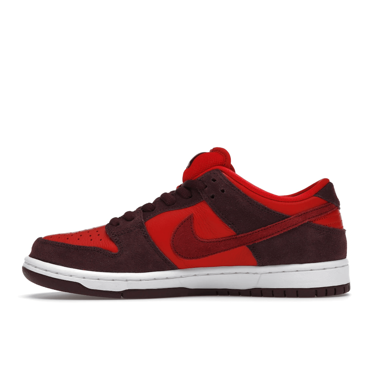 Nike SB Dunk Low Cherry - Sneakerzone