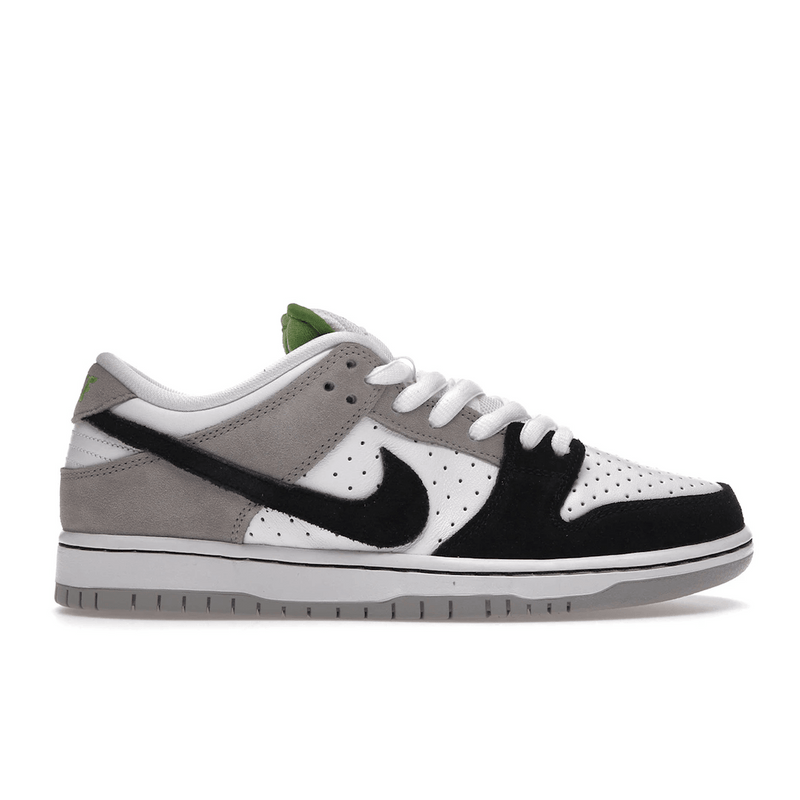 Nike SB Dunk Low Chlorophyll product image