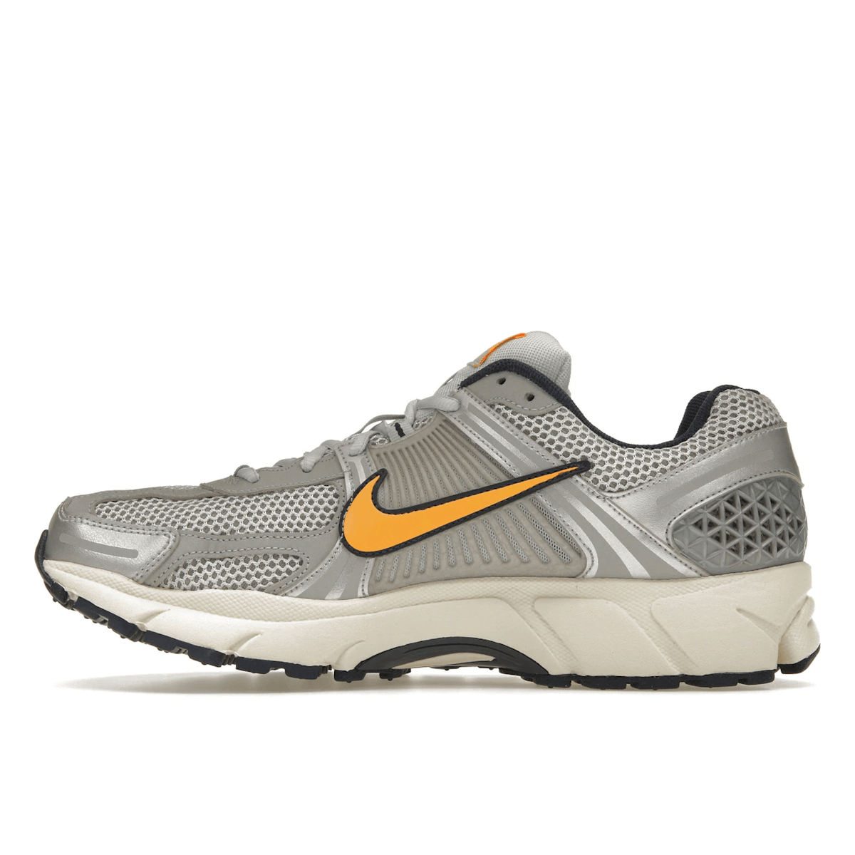 Nike Zoom Vomero 5 Pure Platinum Laser Orange - Sneakerzone