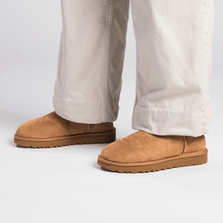 UGG Classic Mini II Boot Chestnut - Sneakerzone