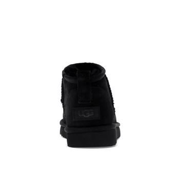 UGG Classic Ultra Mini Boot Black - Sneakerzone