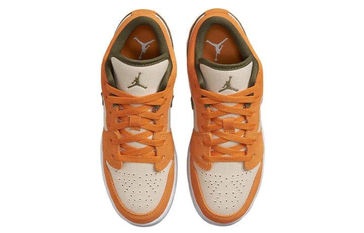 Air Jordan 1 Low Light Curry - Sneakerzone