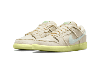 Dunk Low SB Mummy Nike