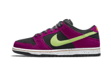 Dunk Low SB Red Plum Nike